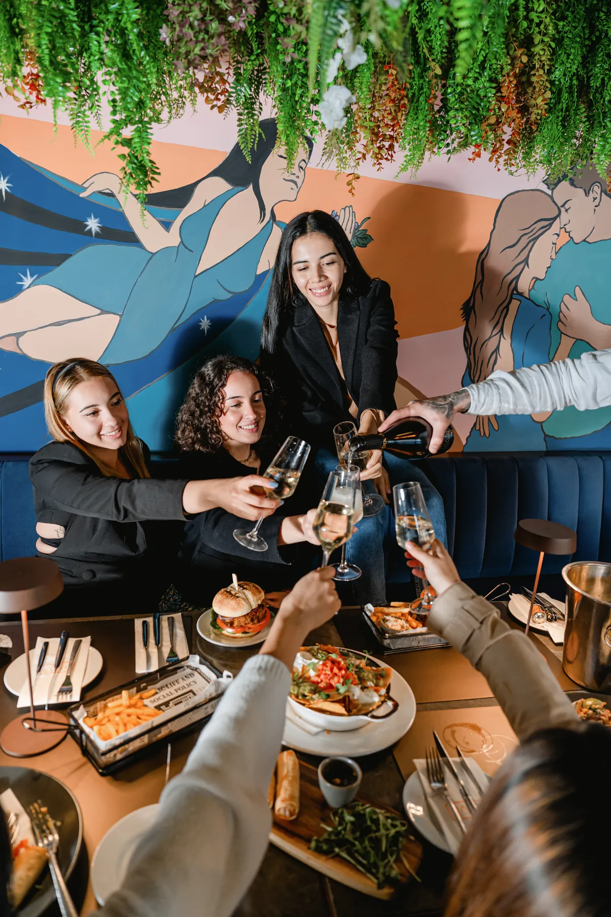 NAAR dining and informal team connection
